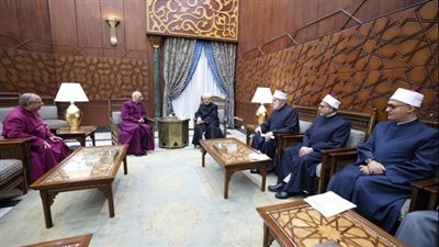 رئيس الأسقفية يهنئ شيخ الأزهر والمفتي بعيد الفطر