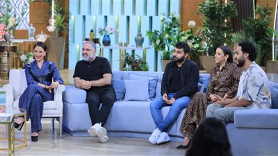 نجوم وصناع لحظة غضب ضيوف منى الشاذلي في العيد (صور)