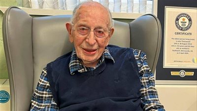  لا يدخن ويأكل السمك، أكبر معمر فى العالم يكشف سر الحفاظ على صحته