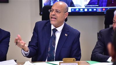 عمال مصر يدعون أصحاب الأعمال بسرعة تطبيق زيادة الحد الأدنى للأجور بالقطاع الخاص