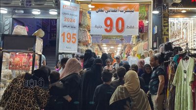 فيتو ترصد إقبال المواطنين على شراء لبس العيد، وهذه أسعار الملابس والأحذية (صور)