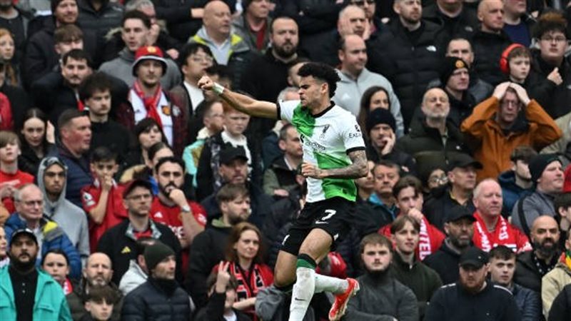 ليفربول، فيتو 