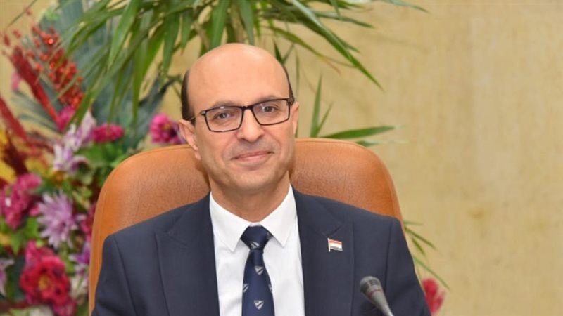 رئيس جامعة أسيوط،