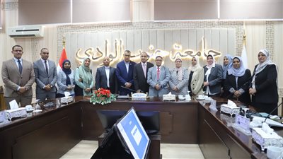 جائزة مصر للتميز الحكومي تعقد اجتماعا بجامعة جنوب الوادي