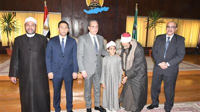 محافظ الفيوم يكرم الفائزين في مسابقة مديرية الأوقاف لحفظة القرآن الكريم 