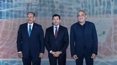 المتحدة توقع عقد رعاية لمنتخب اليد في احتفالية الفوز بأفريقيا والتأهل للأولمبياد