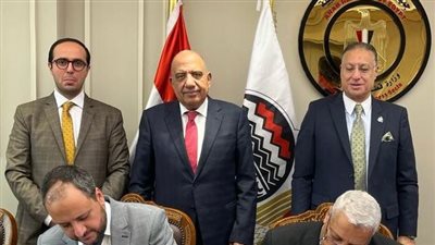 قطاع الأعمال: إنشاء مصنع جديد لإنتاج الكاولين في شركة سيناء للمنجنيز 