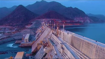 باحث في الشأن الإفريقي يكشف كوارث جديدة بسد النهضة وسر انخفاض تدفق المياه منه