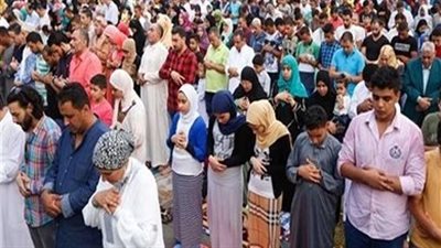 الأزهر يحذر من اختلاط الرجال بالنساء في صلاة عيد الفطر 