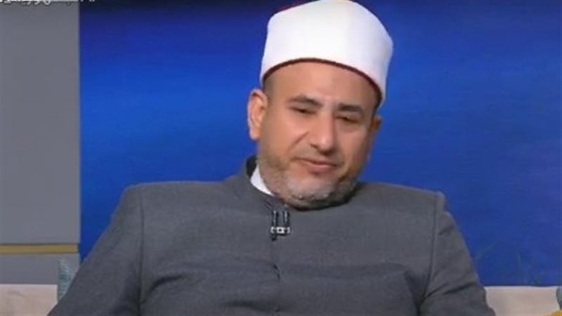 الدكتور أحمد علي،فيتو
