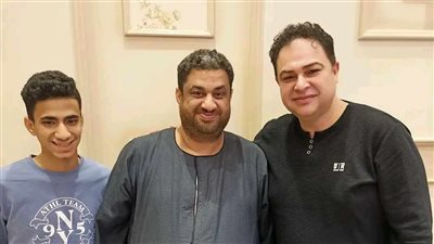 أشهر زبائنه عم حربي والكوالينى، حكاية أقدم بائع فسيخ بالشرقية من 80 سنة (فيديو وصور)