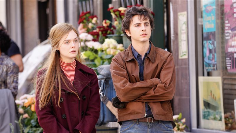 فيلم A Complete Unknown،