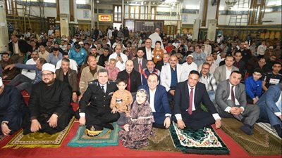 محافظ الدقهلية عقب صلاة العيد: اليوم يوم التراحم فعلى الجميع المبادرة بالعفو والمغفرة 