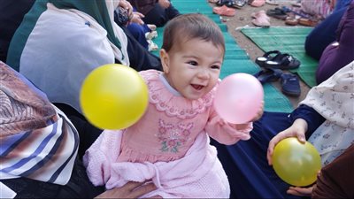 توزيع البالونات الملونة على اطفال القليوبية احتفالا بعيد الفطر (صور )