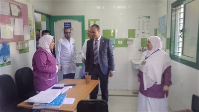 أول أيام عيد الفطر، وكيل الصحة بالبحيرة يتفقد مستشفى حميات دمنهور