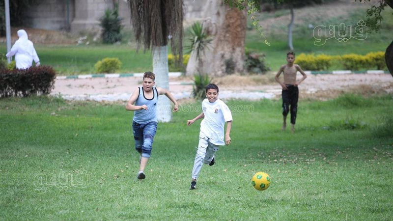 إقبال المواطنين على