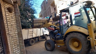 فى ثاني أيام العيد، حملات مكثفة لرفع تجمعات القمامة بالمنوفية 