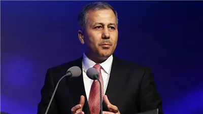 وزير الداخلية التركي يعلن ضبط ثالث أكبر كمية من الكوكايين في تاريخ البلاد 