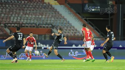 الشوط الأول، تعادل سلبي بين الأهلي وزد في الدوري الممتاز (صور)