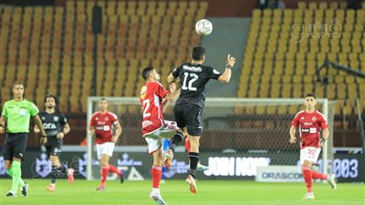 الأهلي يبحث عن الهدف الأول أمام زد بعد مرور 30 دقيقة 