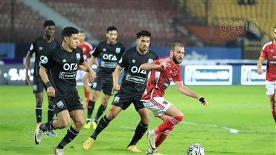 استمرار التعادل السلبي بين الأهلي وزد وإلغاء هدف بعد مرور 75 دقيقة