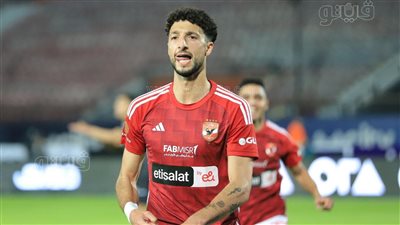 وسام أبو علي يسجل هدف الأهلي الأول في مرمى زد