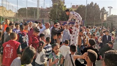 تنورة وأنشطة ترفيهية، تزايد الإقبال على مراكز شباب أسيوط في ثالث أيام العيد (فيديو) 