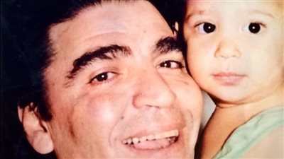 مريم محمود الجندي تحيي ذكرى وفاة والدها