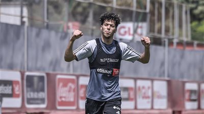 الأهلي يطلب 7 ملايين دولار لبيع إمام عاشور إلى التعاون السعودي 