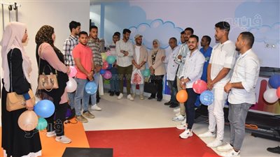 طلاب تمريض سوهاج يدعمون الأطفال مرضى السرطان بأورام الأقصر (صور)