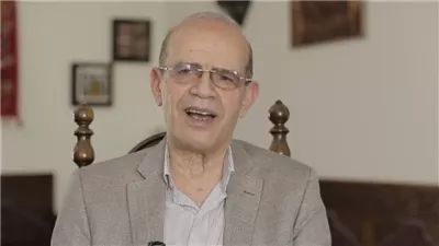 خبير علاقات دولية: إسرائيل استفادت من الضربة الصاروخية الإيرانية 