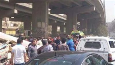 ضبط مرتكب واقعة الجلوس على سقف سيارة أثناء سيرها في العبور