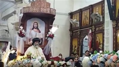 محافظ قنا يزور دير الأنبا بضابا لتهنئة أقباط نجع حمادي بعيد القيامة 