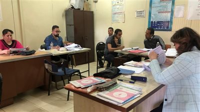 إحالة مفتشين صحيين وصيدلانية للتحقيقات العاجلة في حملة علي مكاتب الصحة بأسيوط