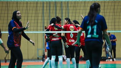 سيدات الأهلي للطائرة يتوجن بالنجمة الثالثة هذا الموسم، فزن بلقب كأس مصر على حساب الشمس، الخطيب يشيد بالثلاثية، وهكذا احتفلت بنات الأحمر