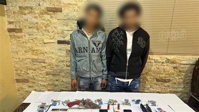 ضبط 3 عاطلين وربتى منزل بحوزتهم مخدرات فى القاهرة (صور)