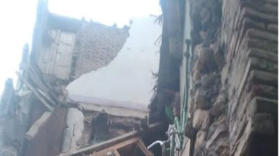 انهيار عقار مكون من 3 طوابق فى ميت عقبة بالعجوزة