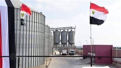 صوامع شرق العوينات تستقبل أول شاحنة قمح بحمولة 70 طنا