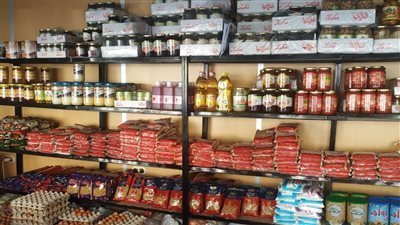 الغرف التجارية: انخفاض أسعار السلع الأساسية بنسبة 36% (فيديو)