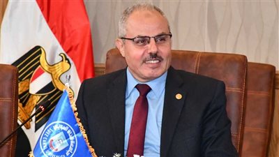 إدراج جامعة قناة السويس ضمن الأفضل عالميًا في الطب بتصنيف QS البريطاني 