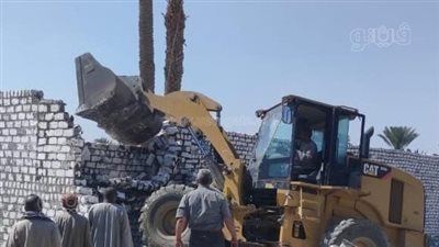 إزالة 91 حالة تعد على أراض زراعية وأملاك دولة ببني سويف