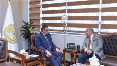وزير التنمية المحلية يتابع إنشاء المناطق اللوجستية للمنتجات الغذائية