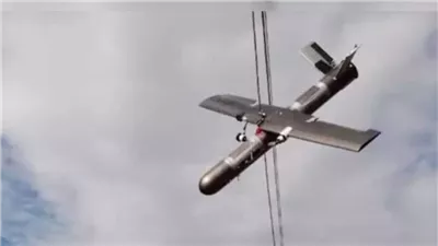 عالقة بأسلاك الكهرباء، قصة طائرة مسيرة أثارت جدلا بعد الهجوم الإيراني على إسرائيل (فيديو)