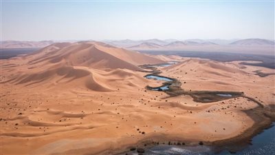 بحيرة أم الحيش، جوهرة تائهة فى رمال صحراء الربع الخالي (صور) 