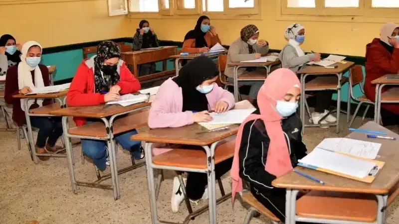 امتحانات الترم الأول