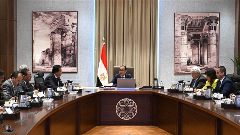 إجتماع الدكتور مصطفى