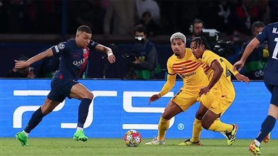  بعد طرده أمام باريس سان جيرمان، نجم برشلونة يوجه رسالة مؤثرة للجماهير