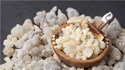 لبان الدكر، سر البشرة النضرة ومقاومة علامات التقدم في السن