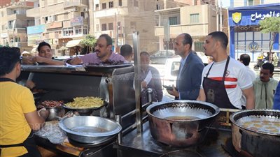 حملة مكثفة لمتابعة انخفاض أسعار المواد الغذائية في بني سويف