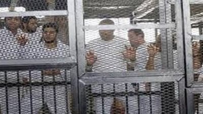 المتهم الأول في قضية الجمارك يعترف للمحكمة بتقديم هدايا على سبيل الرشوة